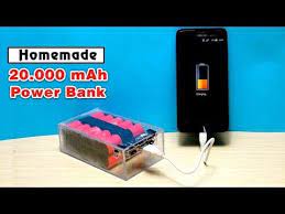 How To Make A 20 000 Mah Power Bank From Scrap Laptop Battery Youtube Powerbank Laptop Battery Cool Electronics