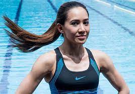 Once more details are available on who she is dating, we will update this section. Leong Mun Yee Buro 24 7 Malaysia