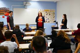 Cdu Landtagsabgeordnete Besucht Christliche Schule Siegburg Unserort De