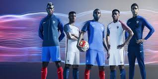 Untuk jersey liga prancis sementara ini yang tersedia : Detail Jersey Home Dan Away Prancis Untuk Euro 2016 Bola Net