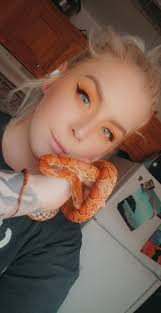 Meet our first corn snake baby, Ember!