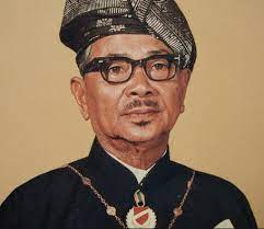 Lambang malaysia, atau jata negara menunjukkan bintang pecah 14 menandakan 13 buah negeri yang terkandung dalam persekutuan malaysia, dan. Biodata Tokoh Malaysia Biodata Tunku Abdul Rahman Bapa Kemerdekaan Dan Bapa Malaysia