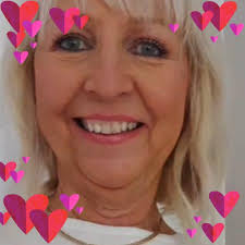 Hey guys I need your help I stay in a multi storey flat we got loads of  fruit flies any tips how I can get rid of the wee horrible things I