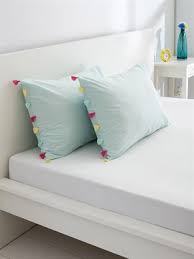 Puskul Detayli Yastik Kilifi 2 Li 8se265z8 Fs0 Yastiklar Yastik Kilifi Yatak Odasi