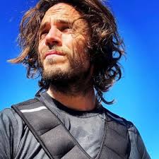 Cyrus Hendrix (@Cyrus_Hendrix)