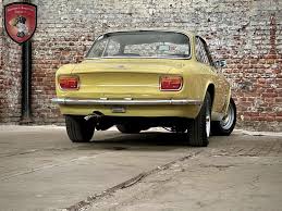 Image result for Giallo 1975 Alfa-Romeo