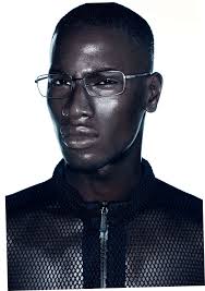 Calvin Klein 總代理：天仁光學股份有限公司