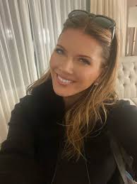 Hey everyone! I am thrilled and truly HONORED to be a judge at this year's  #MissAmerica! I'm at my hotel…and looking forward to getting to know 51  AMAZING and INSPIRING young women