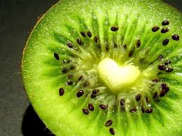 شوف صور جديده صوره قطع الكيوي Fruit Kiwi Canning