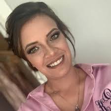 Krista Goss's Instagram, Twitter & Facebook