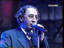 Ecco alcune delle più belle frasi tratte dalle canzoni di franco battiato: La Canzone Dell Amore Perduto Franco Battiato Letras