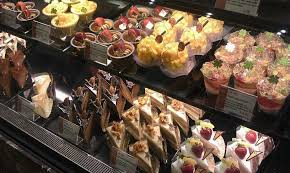 85 Degrees Bakery Hacienda Heights Irvine California Your Asian Bakery Filled With Breads Desserts And Drinks There S Dessert Recipes Food Bakery Cafe