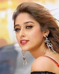 Ileana D'cruz Official ✓