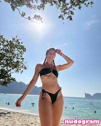 Kaseza01 intimate shots from OnlyFans