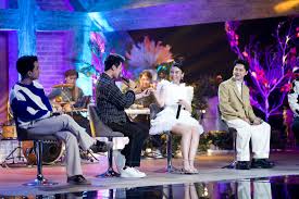 Không gian cảm xúc: Bùi Duy Ngọc có được khen khi hát “Nơi này có anh” của  Sơn Tùng MTP?