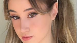 Landry Bender Hollywoods Rising Young Star Varietys Power Of Hollywood  Party 12 Gotceleb