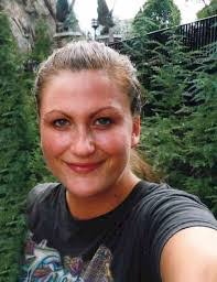 Brittany Adsit's Instagram, Twitter & Facebook