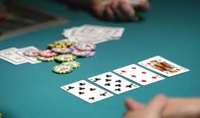 Poker with friends: How to set up private poker games online ...
