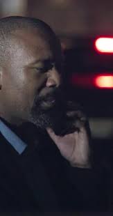 Dedektif, telefon görüşmesi ve olay yerindeki adam, polis bandı ve polis  memuru ve akıllı telefon destek için. Soruşturma, kaza ve adli, profesyonel  ve konuşma ya da protokolü dinlemek için sevk. ...