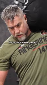 Let's get it done this week. Let's make a difference 💪🏻  #crossfitcommunity #crossfitworkouts #localgym #AltonIllinois #godfreyil  #gymmotivation