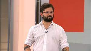 El candidato presidencial del frente amplio, gabriel boric, sufrió este viernes 30 de julio una agresión cuando visitaba a los imputados relacionados con el estallido social del 2019 en el centro de. Boric 4 Anos Mas De Un Gobierno De Derecha Chile No Lo Soporta T13