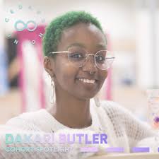 Cohort Spotlight! Dakari Butler! @dee.bee.darling Dakari Butler is an  artist based in Dallas, TX. She received her BFA in Drawing and Painting at  UNT. She plays with texture to create an immersive