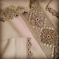 موديلات في الراندة لبغات تستافد في اختيار الشكل والألوان 2019 Beaded Embroidery Embroidery Neck Designs Embroidery Fashion
