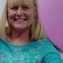 Lori Cheatham's Instagram, Twitter & Facebook