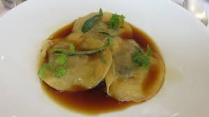 Le Saint Pierre Restaurant A La Bouille Accueil Et Gastronomie Gastronomie Saint Pierre Bouillie