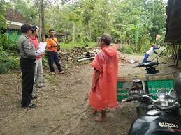 ⁞ manfaat jalan kaki setiap hari, membentuk otot hingga kurangi risiko penyakit jantung. Bencana Puting Beliung Menerjang Dusun Mesir Wonogiri Tribrata News Jawa Tengah