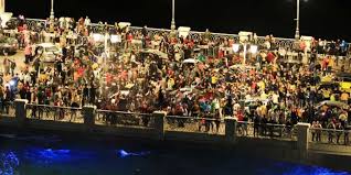 Dcr celebrates 30 years of this tradition in massachusetts. Nye Celebrations In Alexandria Spark Fears Of Mass Covid 19 Outbreak Egyptian Streets