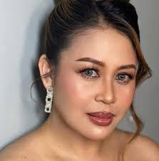 Chris Cabero's Instagram, Twitter & Facebook