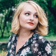 Isla Wood (islawood_799)