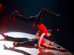 Renata lusin is an actress, known for nur ein paar worte (2018), ninja warrior germany (2016) and let's dance (2006). Let S Dance Rtl Renata Lusin Macht Uberraschendes Liebes Gestandnis Let S Dance