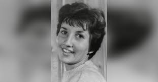 Beulah Barry's Instagram, Twitter & Facebook