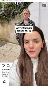 Tanya Cyr's Instagram, Twitter & Facebook