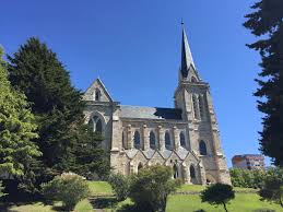 En la parte izquierda, podemos encontrar a carlos. La Catedral De San Carlos De Bariloche Nuestra Senora Del Nahuel Huapi