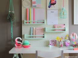 There's room under the easel as well as on the shelves at the side as far as storage goes, and you'll also find plenty of room. 5 Tips To Create A Wild And Fun Kid S Desk Homework Station