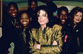 Actress brooke shields collaborated with decorator david flint wood on a greenwich village townhouse redolent with family memories. Michael Jackson With Brooke Shields And Other People Michael Jackson Jackson Family Micheal Jackson