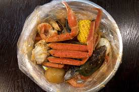Lowcountry, chicago's favorite seafood boil destination, shares their foolproof recipe! Sea What S Cooking Seafood Boils Are Now A Thing Let S Eat