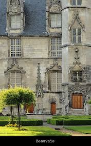 Chateau In Beauvais Picardie France By C Sigfrid Lopez Via Ysvoice Aykyoto French Architecture Architecture Mansions