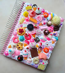 The bookmarks are made by rolling yarn around the finger or fork many times. 15 Super Cute Kawaii Crafts