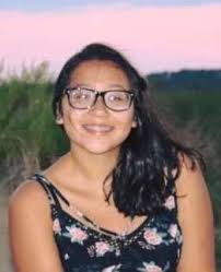 Karla Lainez's Instagram, Twitter & Facebook