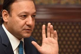 Ladrón, Te Queremos En Najayo", Asi Recibieron Dominicanos En NY A Abel  Martínez