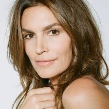 She's been on hundreds of magazine covers throughout her career in the '80s and '90s. Cindy Crawford On Beauty
