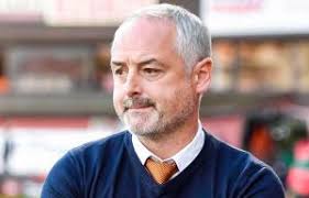 Dundee United chairman Stephen Thompson doesn't have the belly to stick to  decisions after Ray Mckinnon's sacking, says Des McKeown