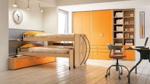 Prezzi camerette salvaspazio designmag : Letti A Castello Scorrevoli Cameretta Legno E Arancio Letti A Castello Idee Per Decorare La Casa Design Della Camera Da Letto