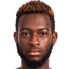 Lloyd Macklin's Instagram, Twitter & Facebook