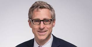 Is a financial institution registered with the director of kanto local finance bureau (tokin) no.6, and a member of japan securities dealers association, the financial. Mizuho Holt Christoph Paul Als Dcm Chef Finance Magazin