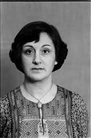 Dans une précédente biographie, nous avons discuté du rôle principal  masculin de la série du TdP, soit le beau Joseph-Arthur Lavoie incarné par  l'illustre Pierre Dufresne. Il reste néanmoins à souligner l'incontournable